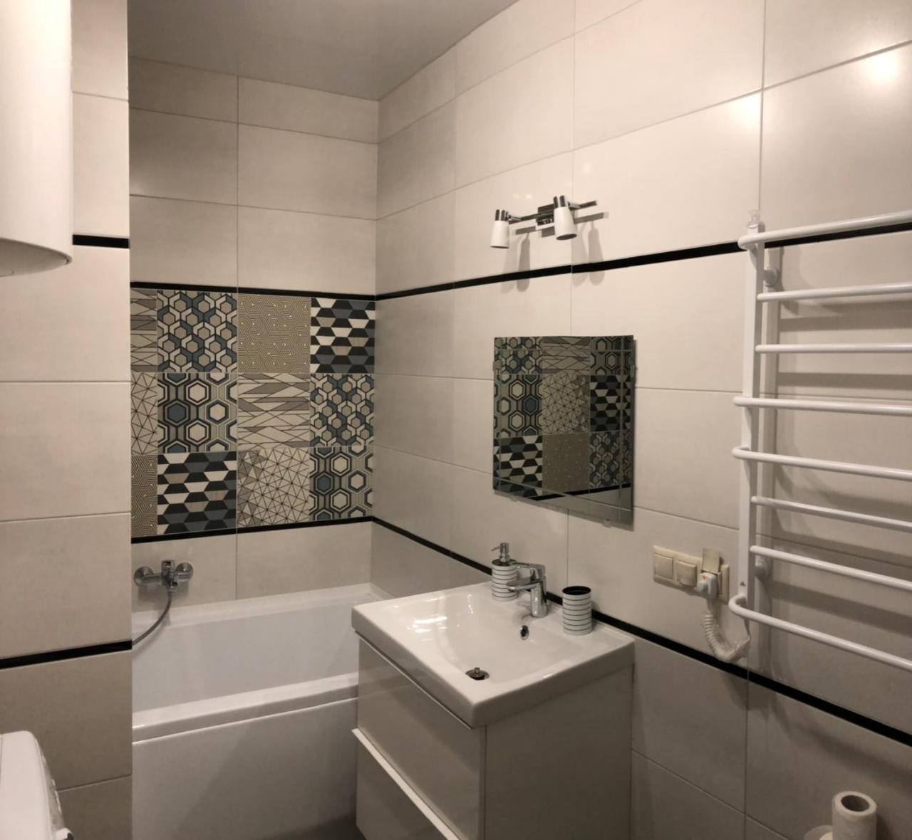 Comfort Apartment On Bogdanivska Street 7B Kyiv Exterior photo